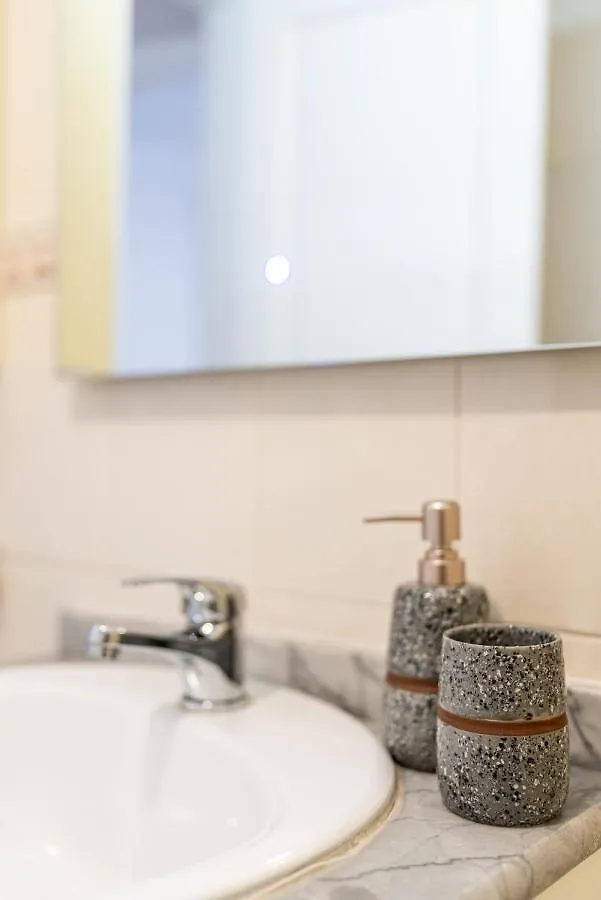 Apartamento En Barrio Tipico: Experiencia Local. Apartment Costa Adeje   Costa Adeje (Tenerife)
